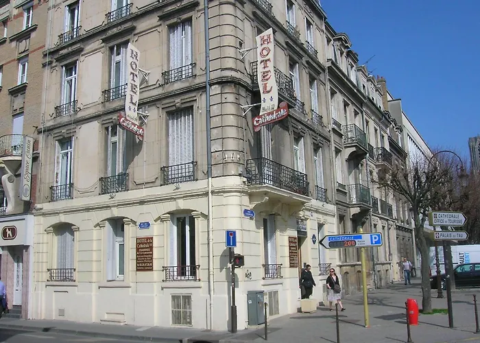 Hotel De La Cathedrale Reims